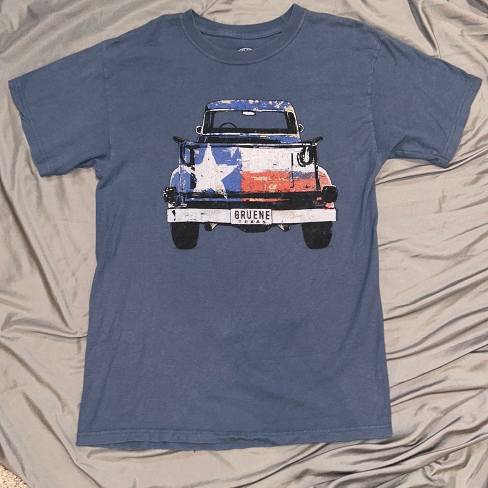 Gruene, Texas truck t-shirt.